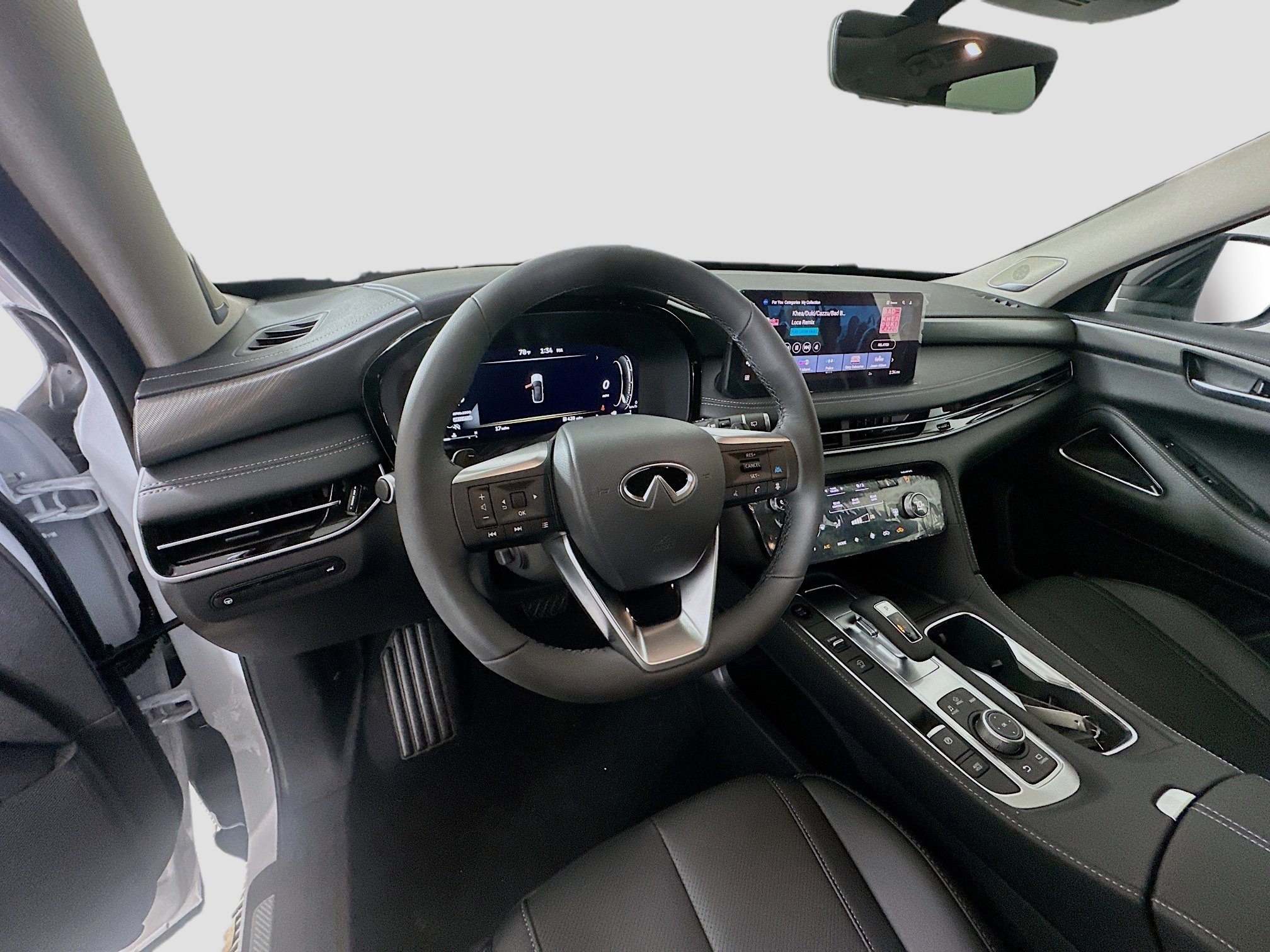 2026 Infiniti QX60 Luxe photo 7