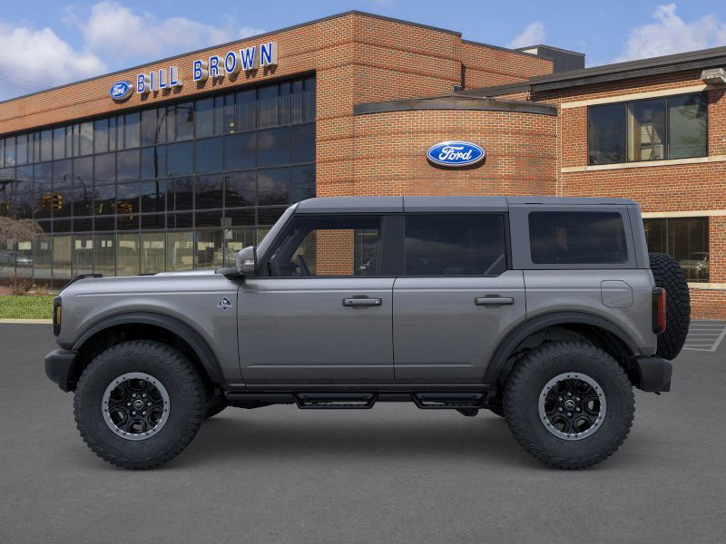 2024 Ford Bronco Outer Banks photo 2