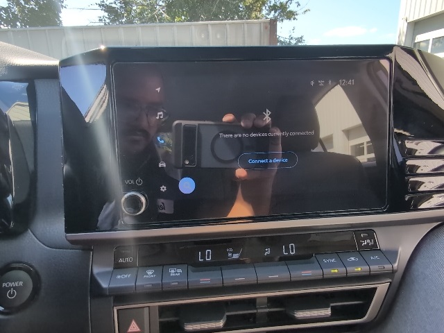 2025 Toyota Camry LE photo 22