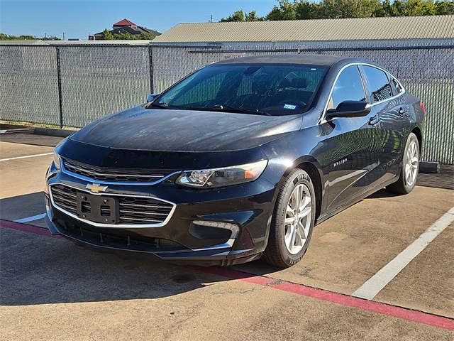 2016 Chevrolet Malibu 1LT photo 2