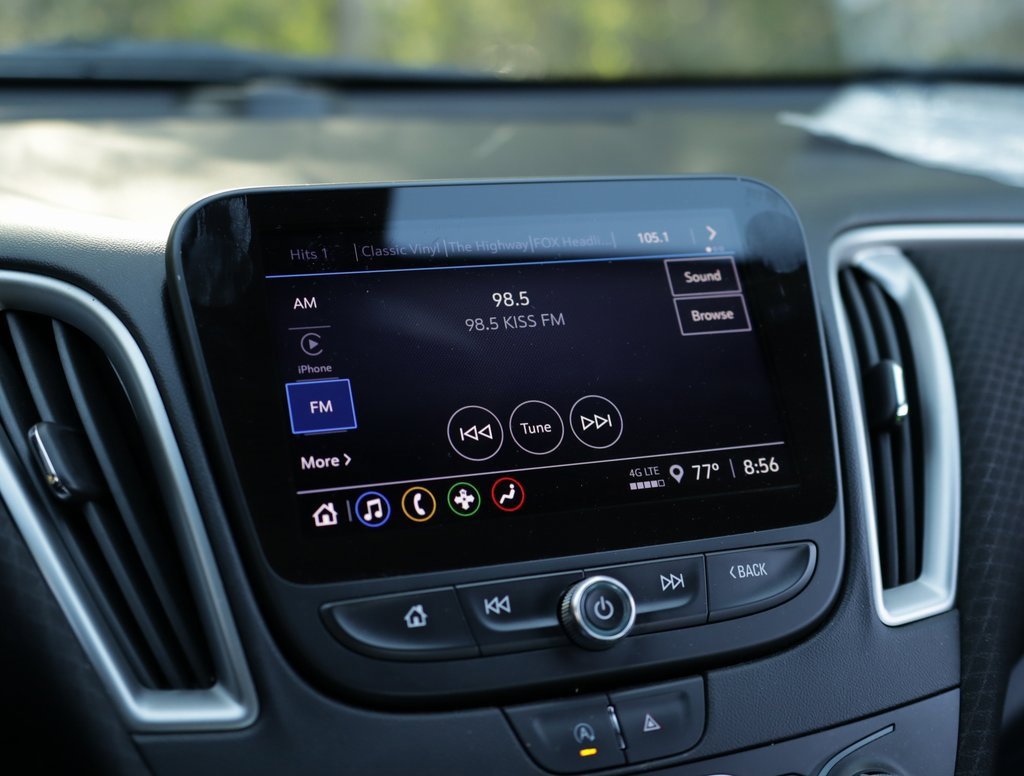 2022 Chevrolet Malibu 1LT photo 12