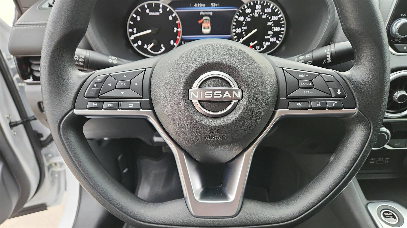 2025 Nissan Sentra SV photo 12