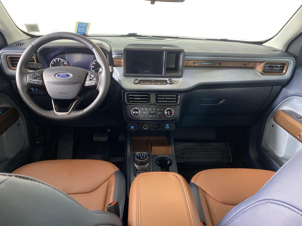 2024 Ford Maverick Lariat photo 2