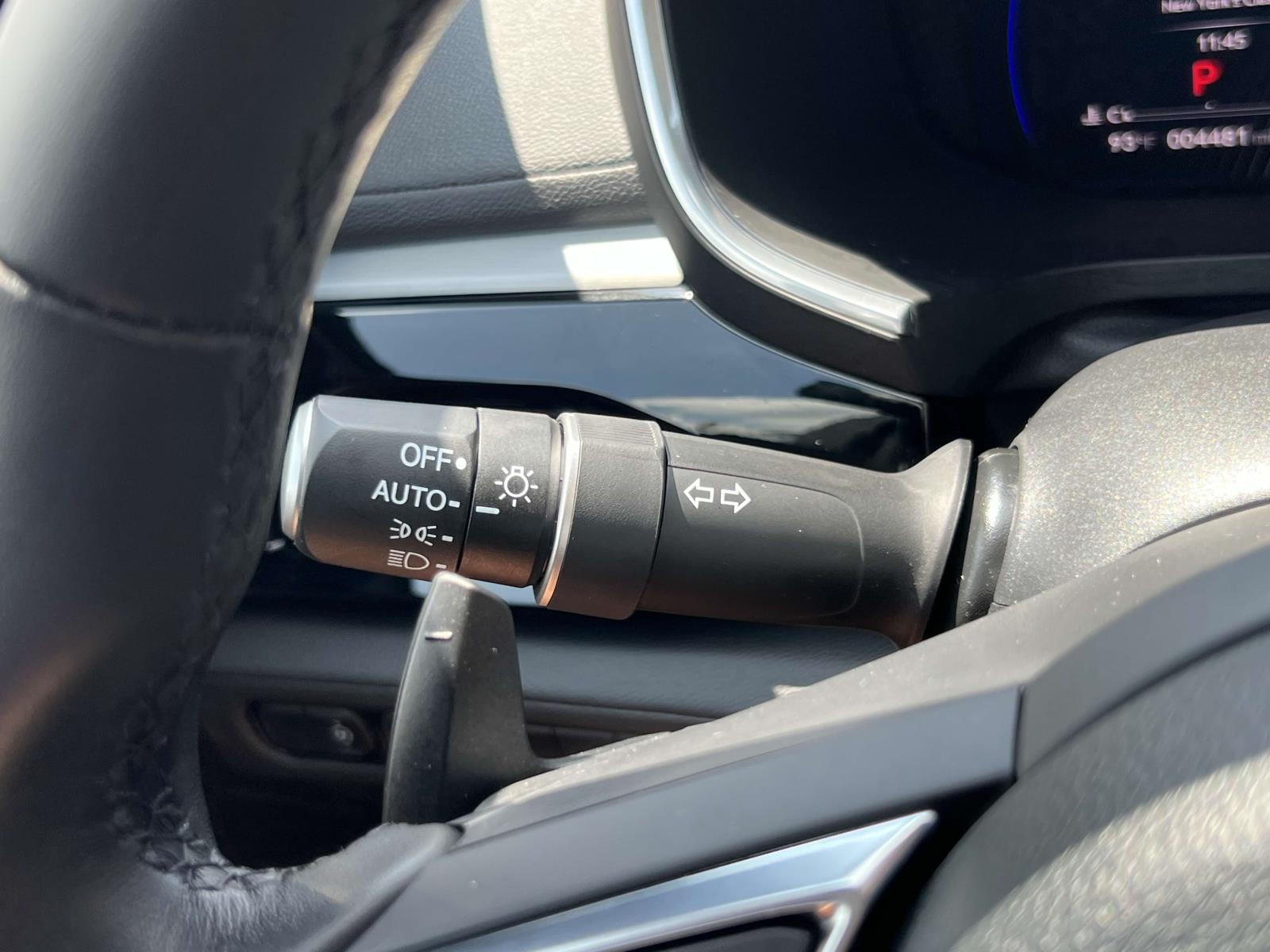 2025 Acura MDX SH-AWD photo 22