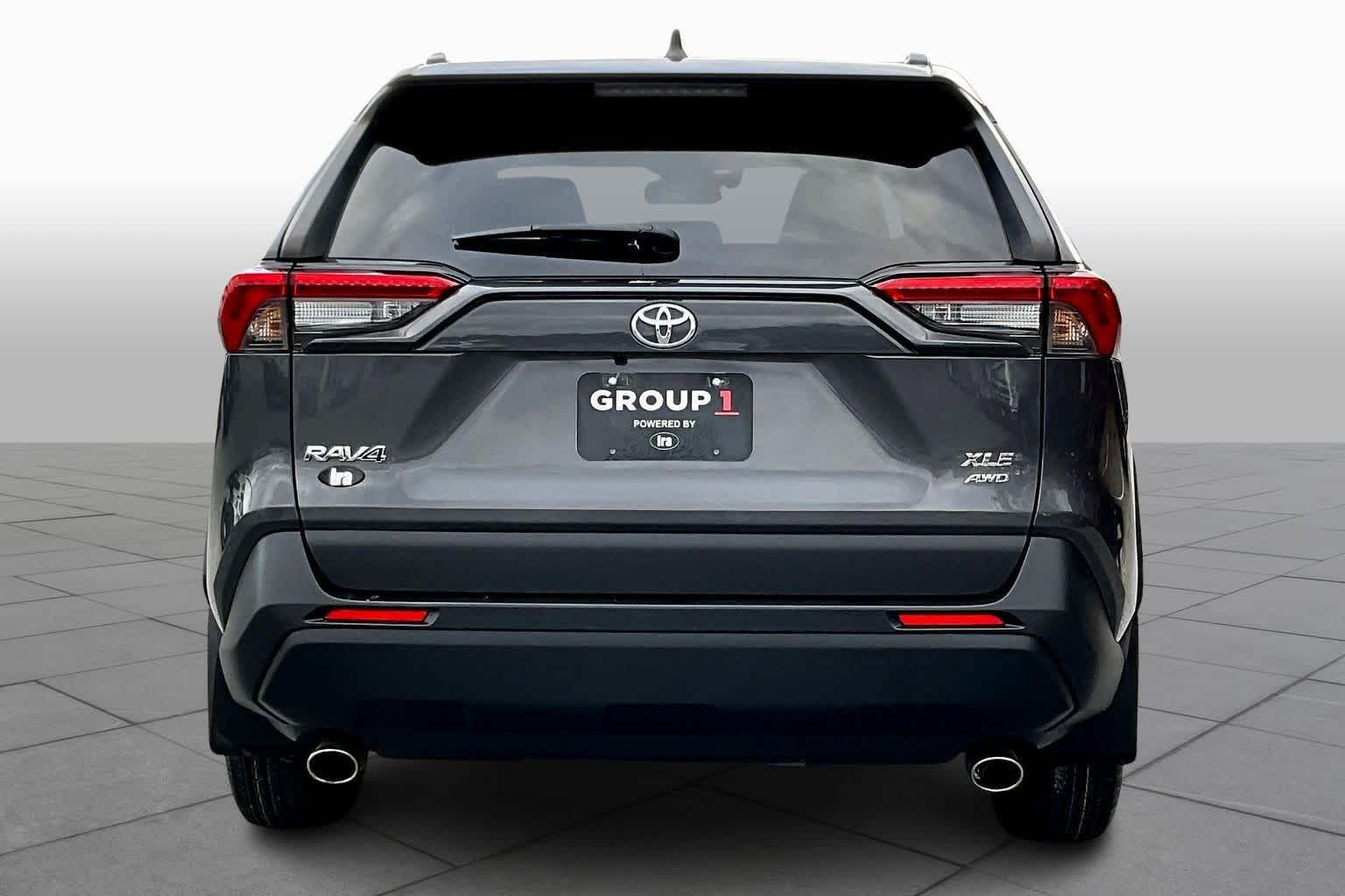2021 Toyota RAV4 XLE photo 4