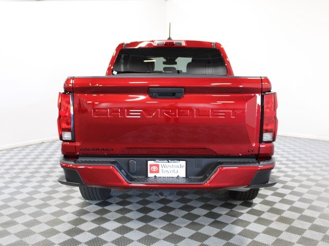 2023 Chevrolet Colorado LT photo 3
