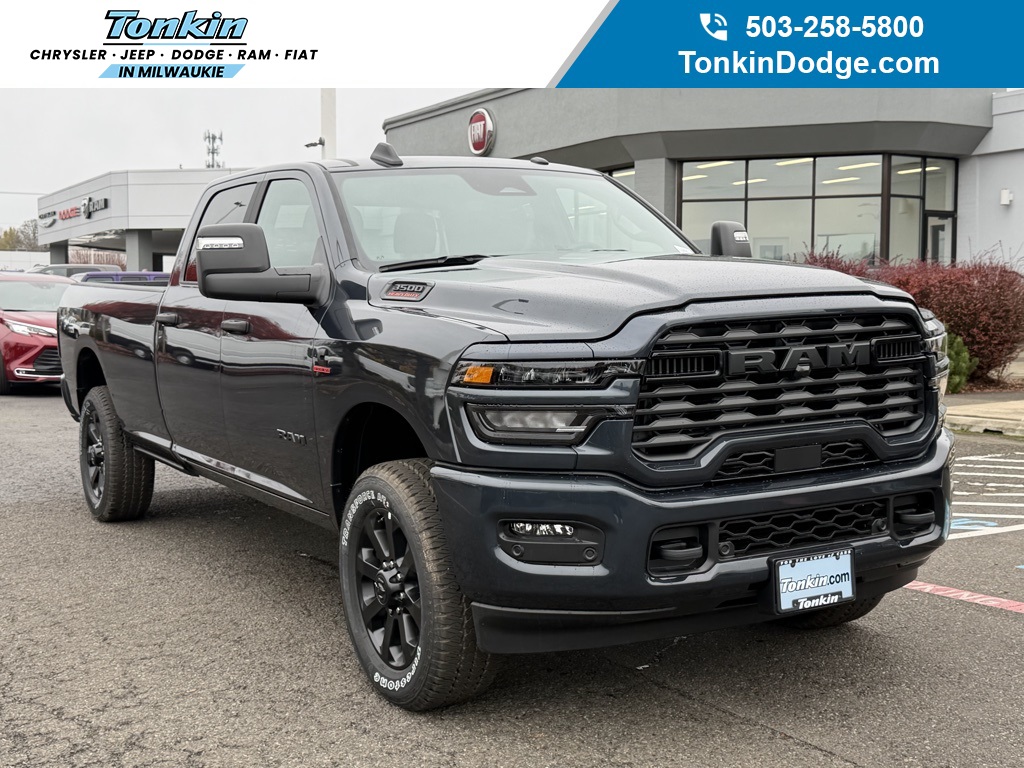 2026 RAM Ram 3500 Pickup Big Horn's photo