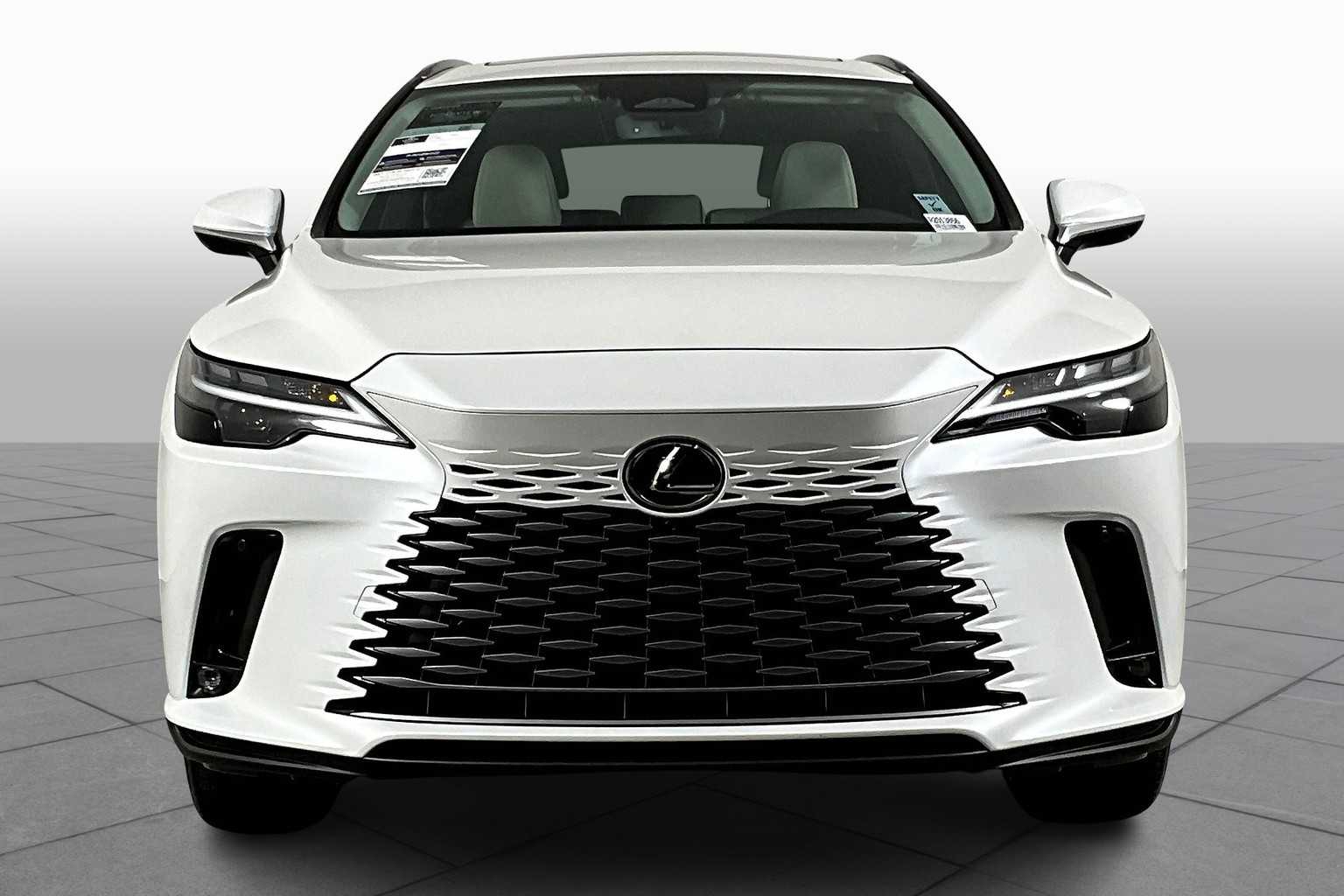 2024 Lexus RX Premium photo 2