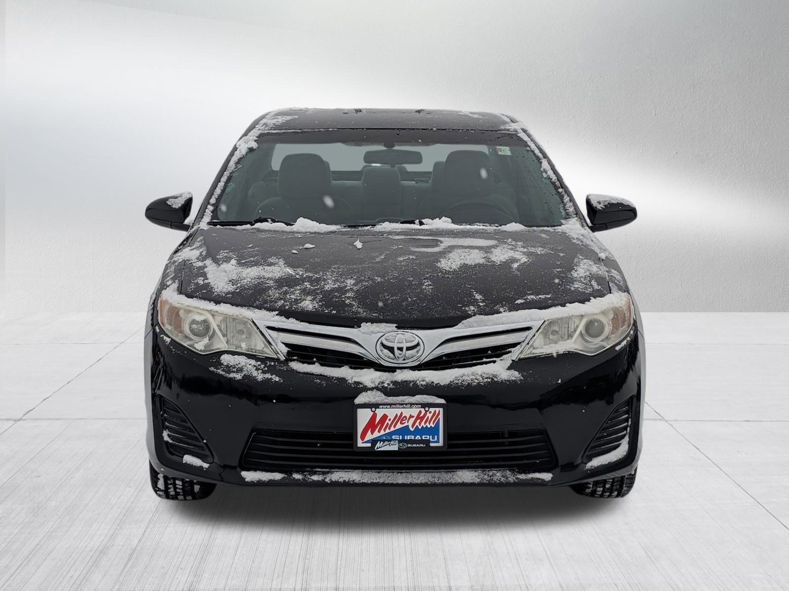 Used 2013 Toyota Camry LE with VIN 4T4BF1FK2DR333919 for sale in Duluth, MN