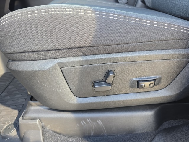 2024 Ram 2500 Big Horn photo 15