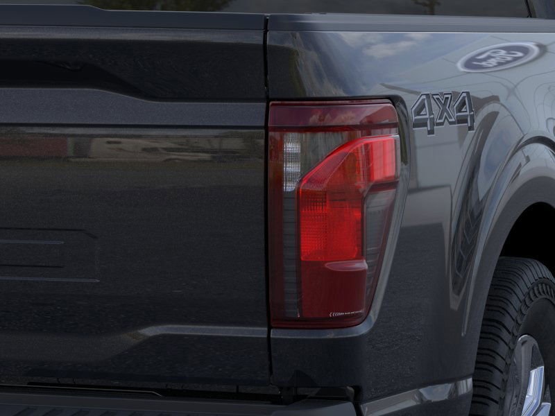 2025 Ford F-150 XLT photo 17