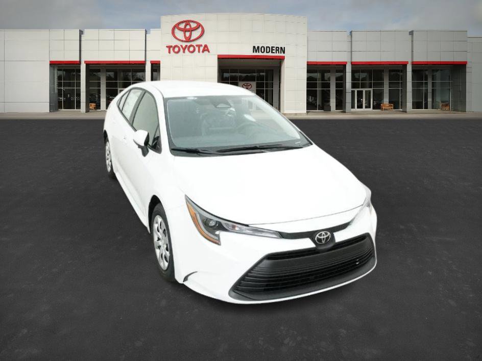 2025 Toyota Corolla LE photo 32