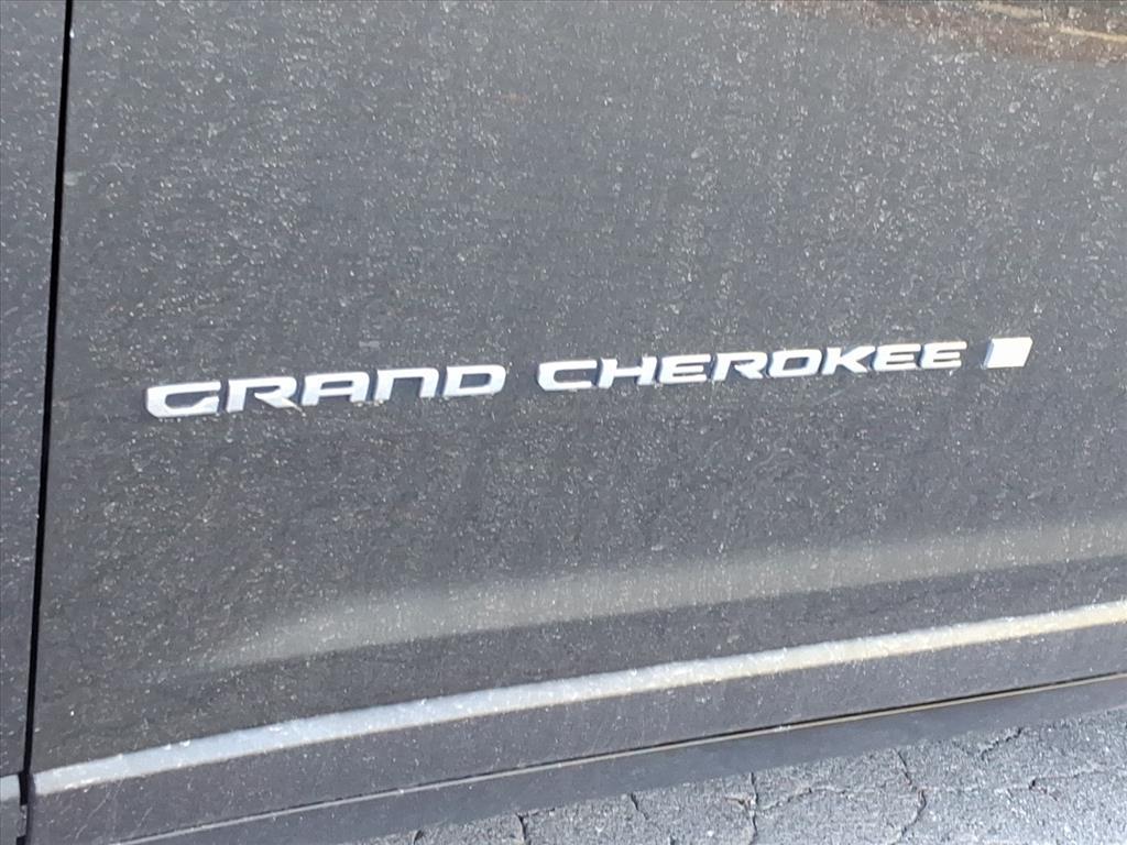2023 Jeep Grand Cherokee Limited photo 8