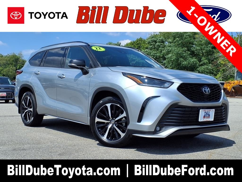 2022 Toyota Highlander XSE's photo
