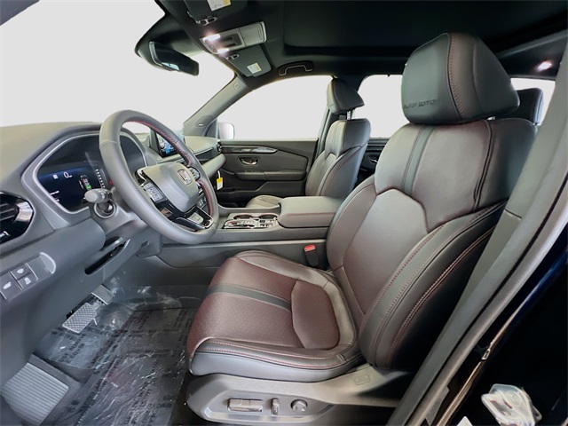 2025 Honda Pilot Black Edition photo 19