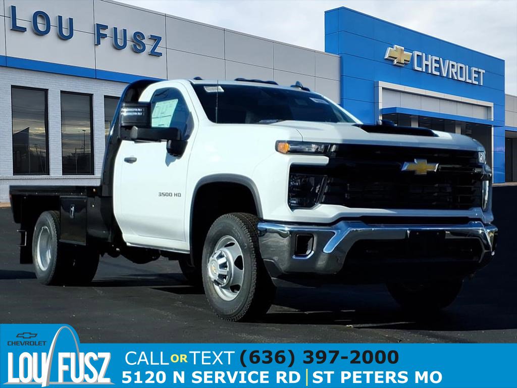 2025 Chevrolet Silverado HD WT's photo