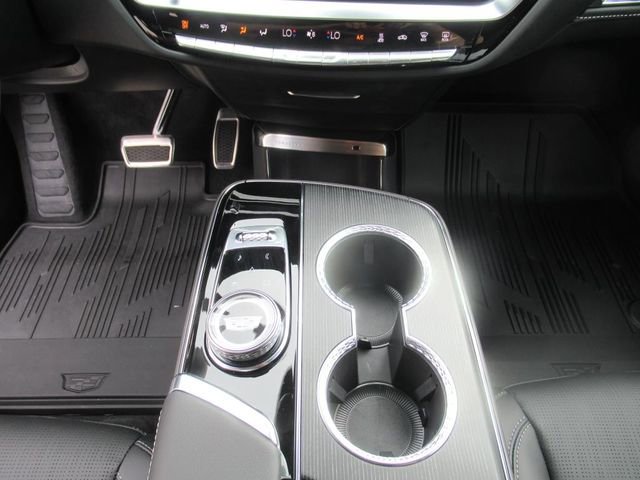 2026 Cadillac Lyriq photo 22