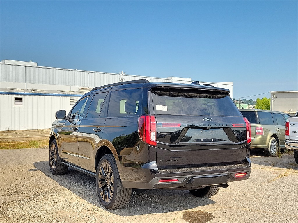 2025 Ford Expedition Platinum photo 4
