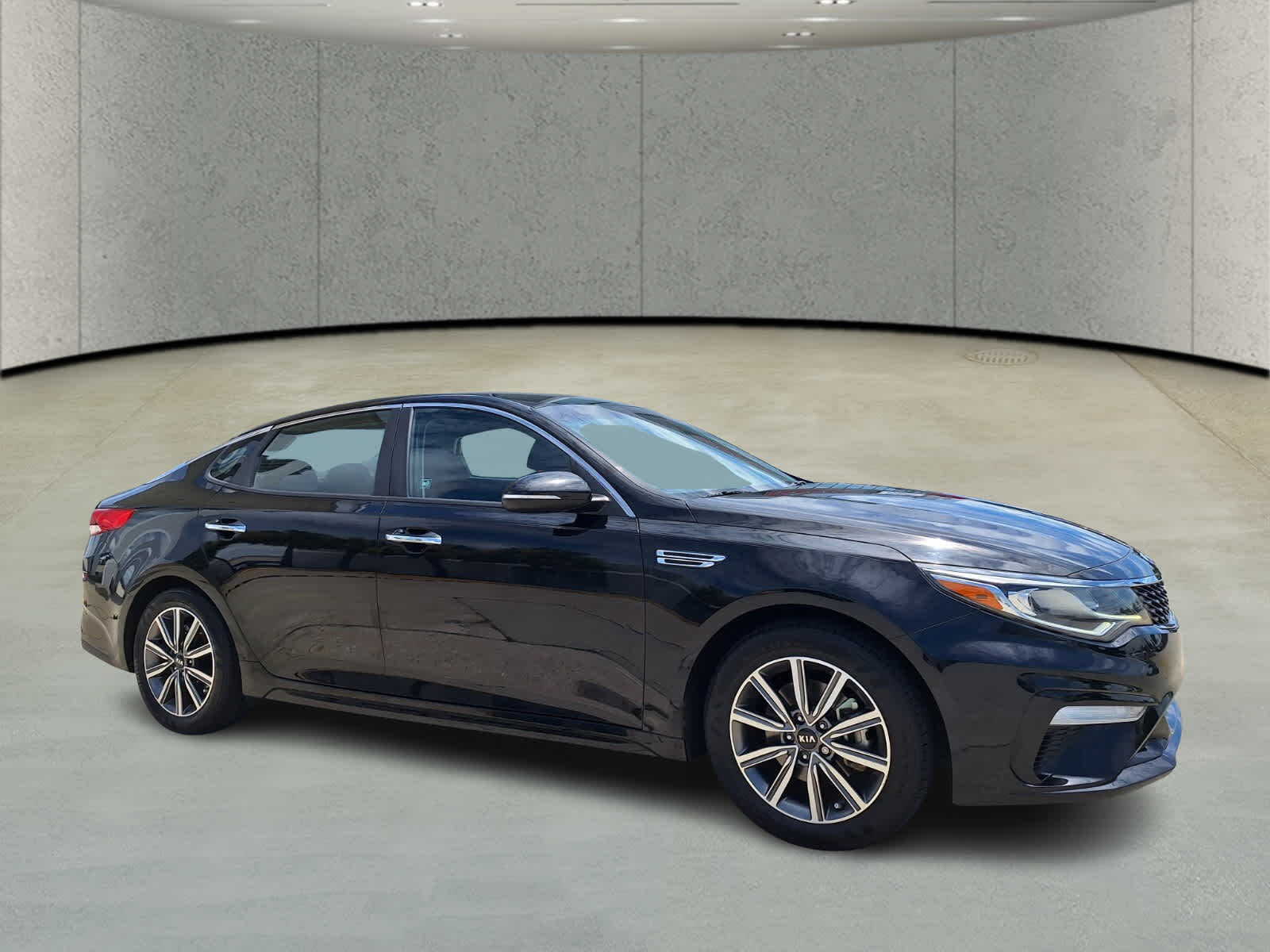 Used 2019 Kia Optima LX with VIN 5XXGT4L30KG354833 for sale in New Orleans, LA