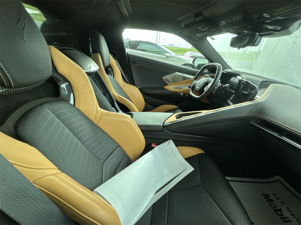 2022 Chevrolet Corvette Stingray 2LT photo 12