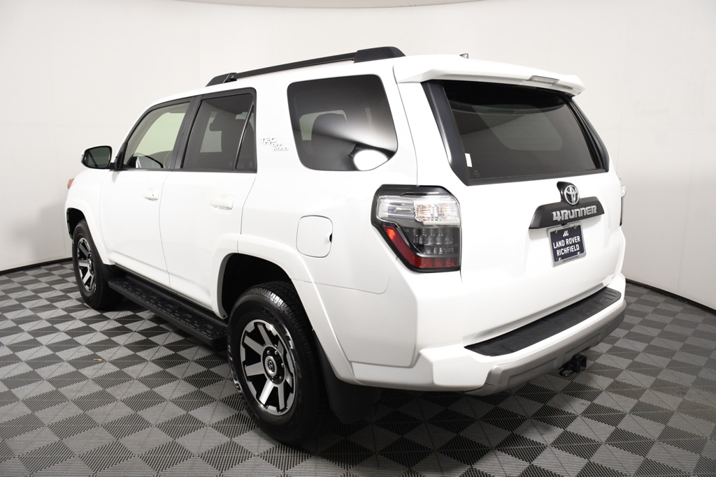 2024 Toyota 4Runner TRD Off-Road Premium photo 4
