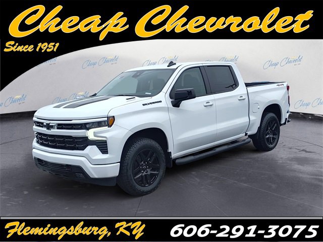New 2025 Summit White Chevrolet RST image 1