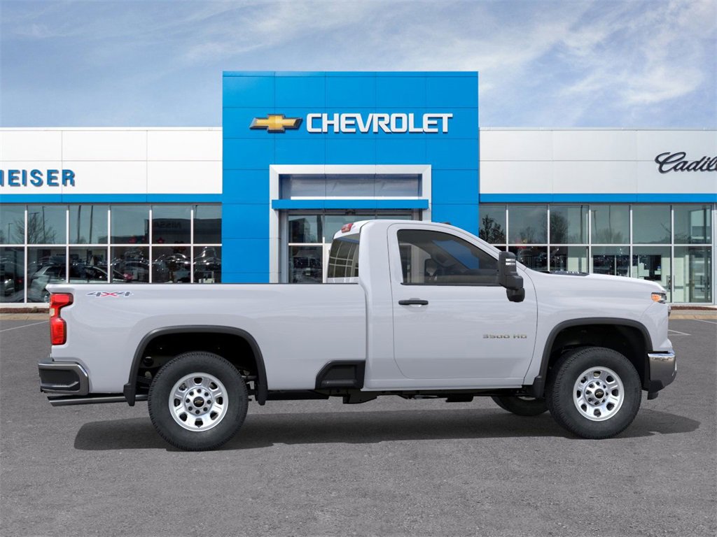 2026 Chevrolet Silverado 3500HD photo 4