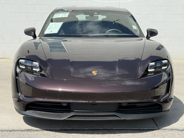 2023 Porsche Taycan Base photo 6