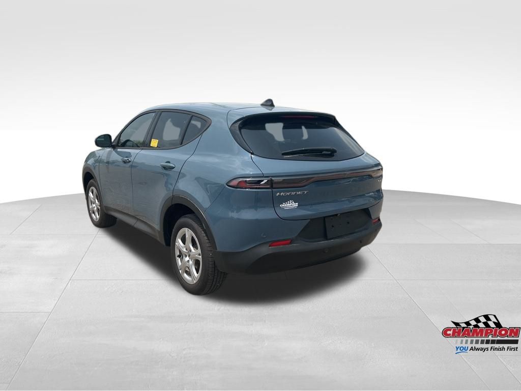 2024 Dodge Hornet GT photo 3