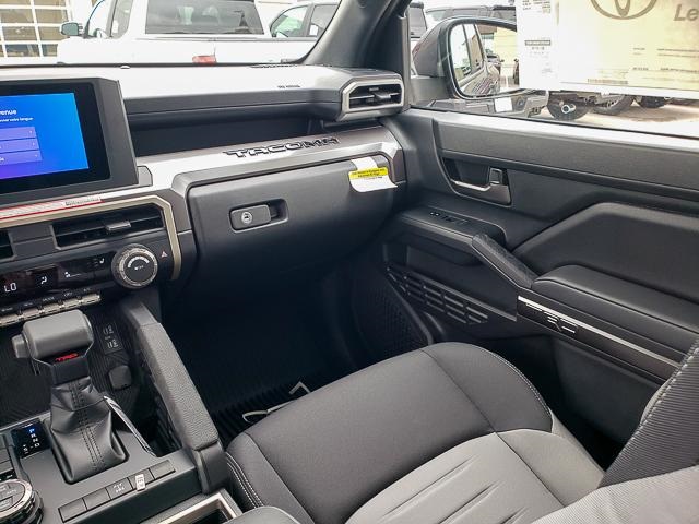 2025 Toyota Tacoma TRD Off-Road 4x4 Double Cab photo 18
