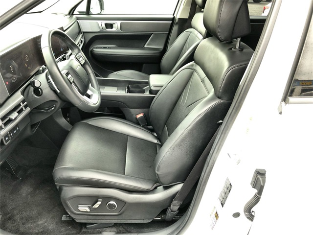 2024 Hyundai Santa Fe SEL photo 3
