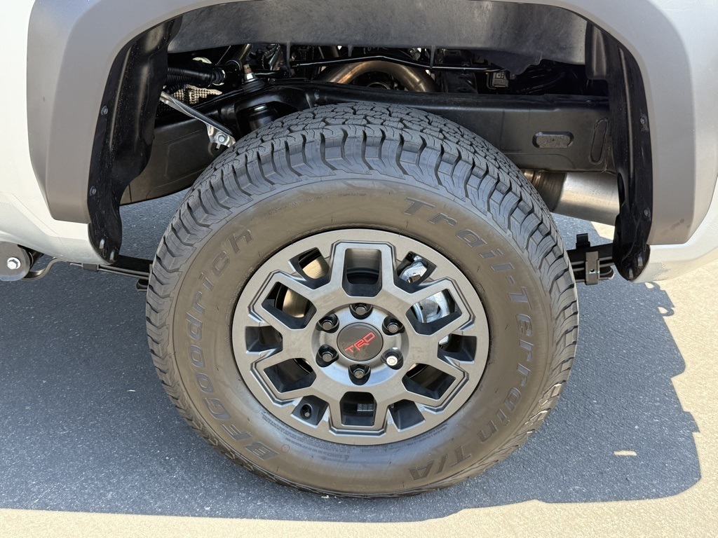 2025 Toyota Tacoma PreRunner photo 14