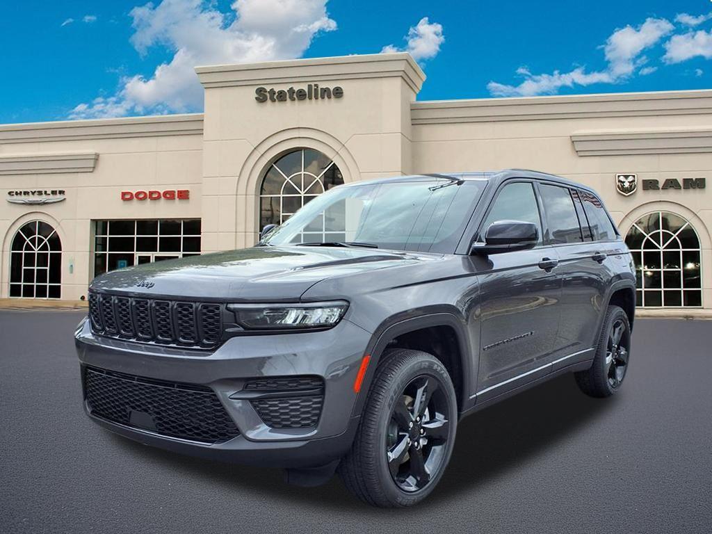 2025 Jeep Grand Cherokee Altitude's photo