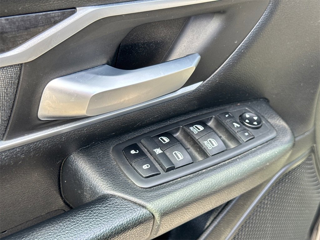 2021 Ram 1500 Big Horn Lone Star photo 7
