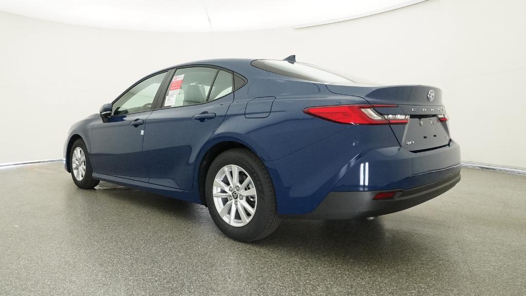 2026 Toyota Camry LE photo 14