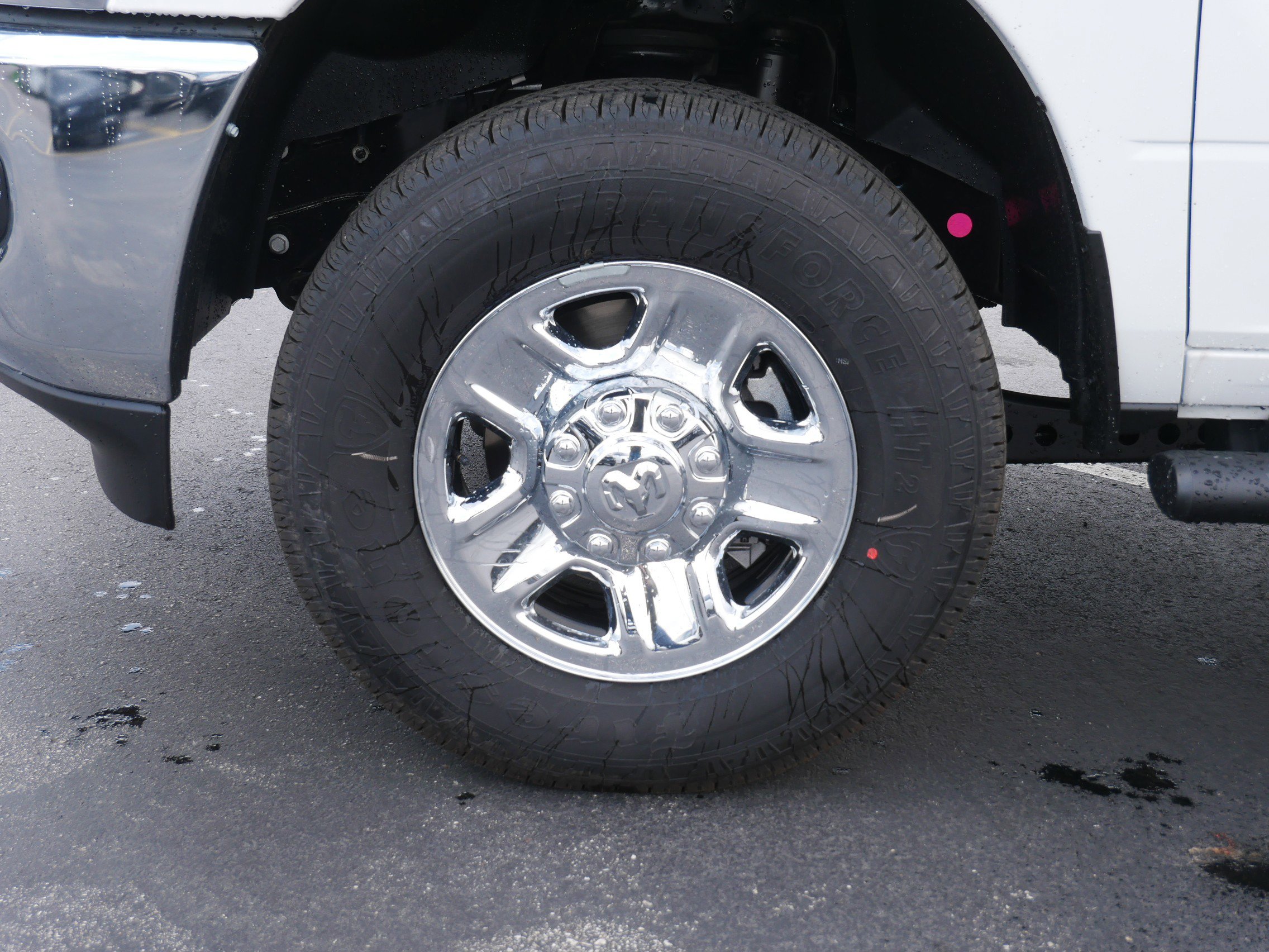 2026 Ram 3500 Tradesman photo 4