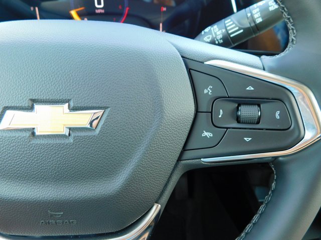 2025 Chevrolet Trax LT photo 25