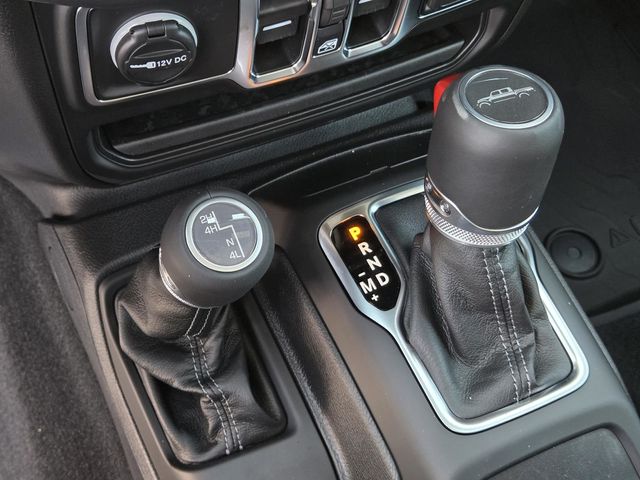 2025 Jeep Gladiator Sport photo 13