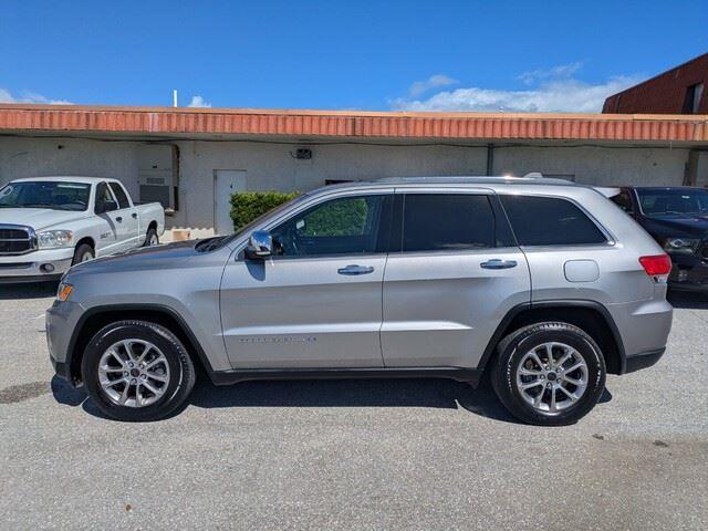 2015 Jeep Grand Cherokee Limited photo 2