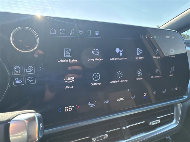 2024 Chevrolet Equinox EV 2LT photo 4