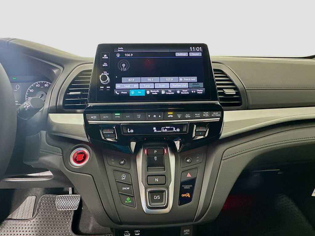 2026 Honda Odyssey Sport photo 9