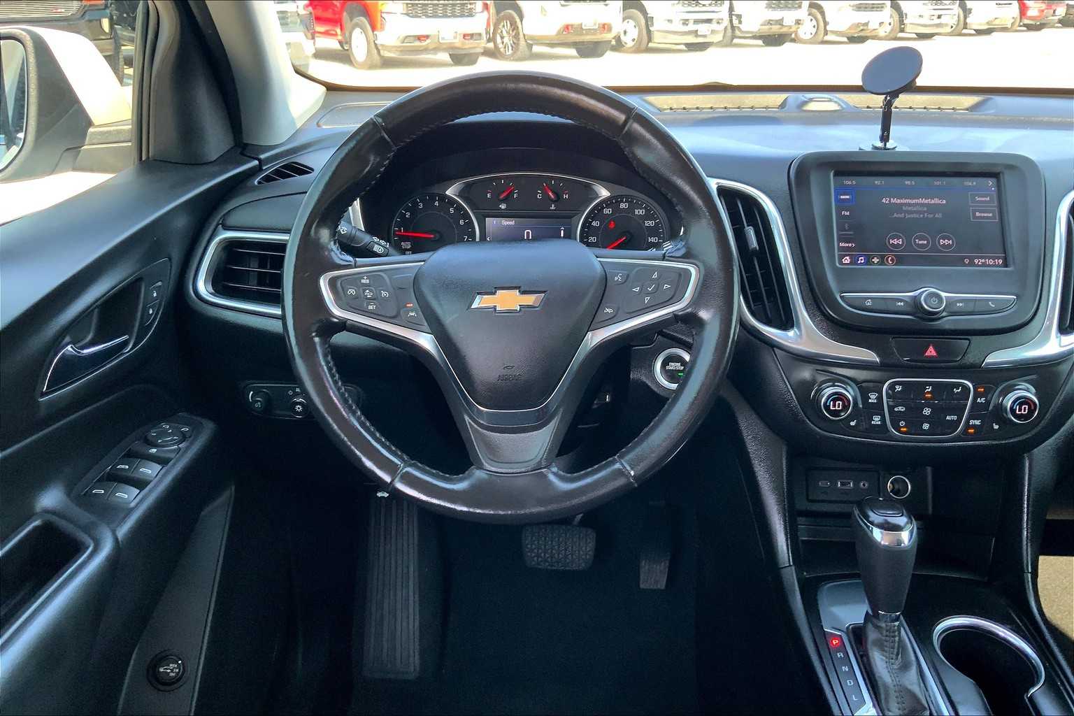 2020 Chevrolet Equinox LT photo 5