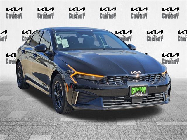 2026 Kia K5 LXS's photo