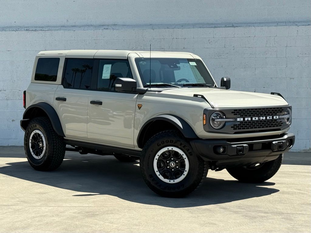 2025 Ford Bronco 4-Door Badlands's photo