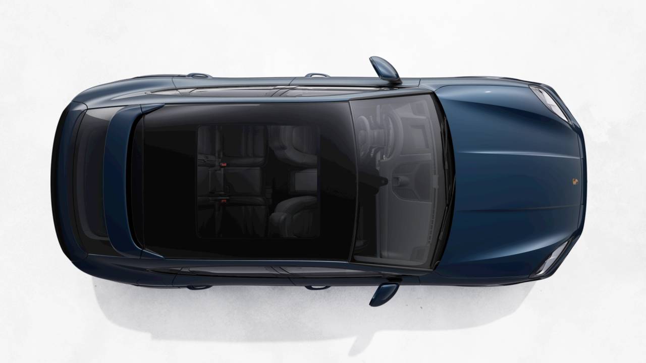 2026 Porsche Cayenne Coupe photo 4