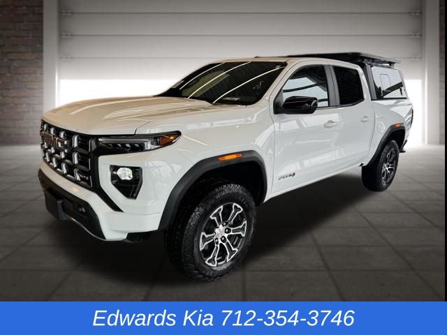 2024 GMC Canyon AT4's photo