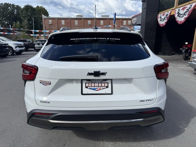 2026 Chevrolet Trax ACTIV photo 4