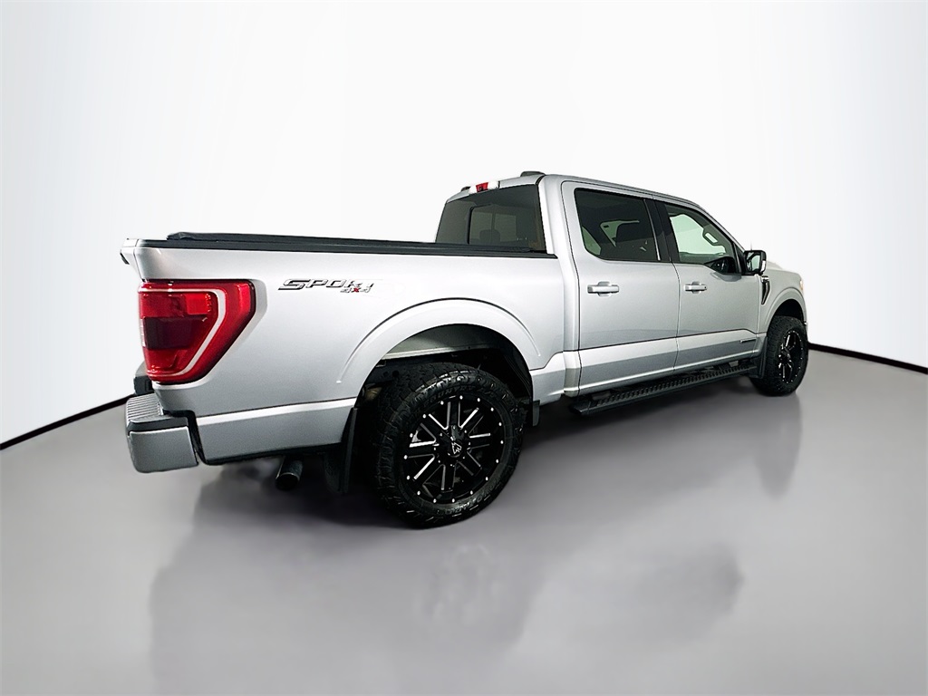2021 Ford F-150 XLT photo 7
