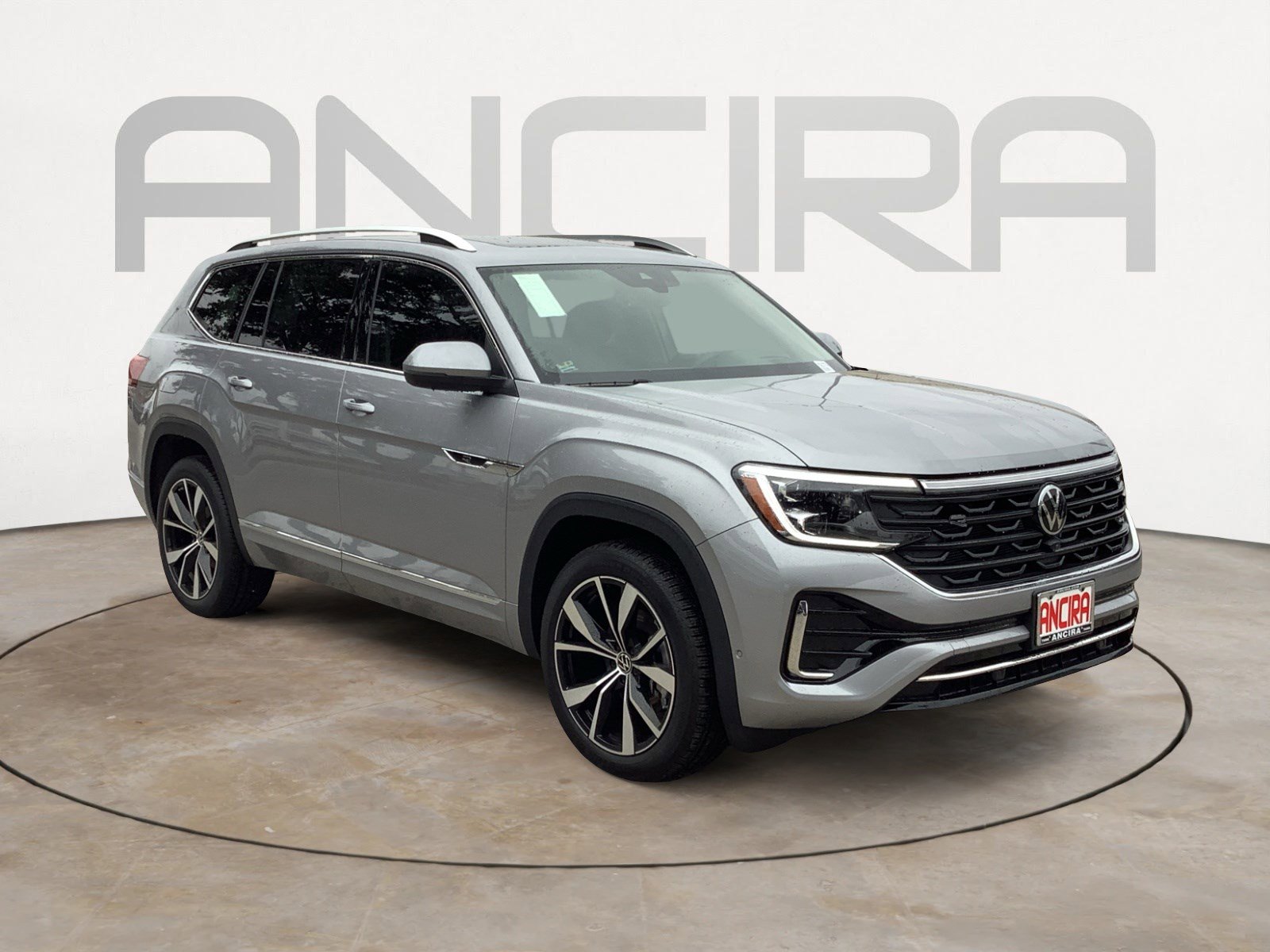 2025 Volkswagen Atlas SEL Premium R-Line photo 2