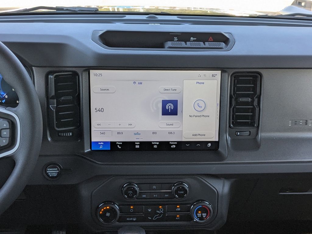 2025 Ford Bronco Base photo 16